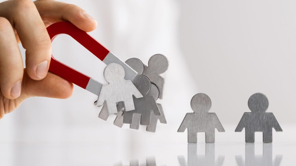 Descubra como as avaliações online podem fortalecer a confiança do cliente e transformar sua estratégia de marketing.